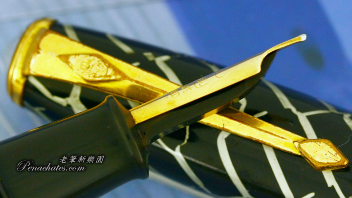 sn10252009 conway stewart 60 cracked ice penachates.com 97