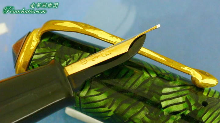 sn10262001 conway stewart 27 olive green hatched penachates.com 98