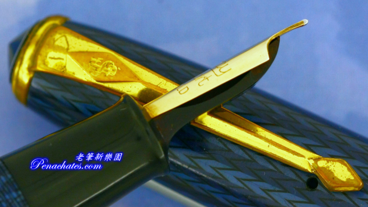 sn10262003 conway stewart 28 blue herringbone penachates.com 97