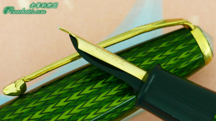 sn10262010 conway stewart 60l green herringbone penachates.com 97